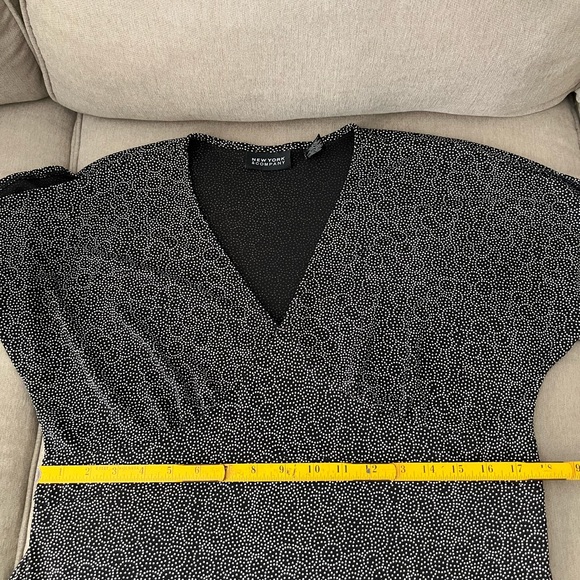 Vintage New York and Company V-neck Polka Dot Dress - Picture 11 of 13